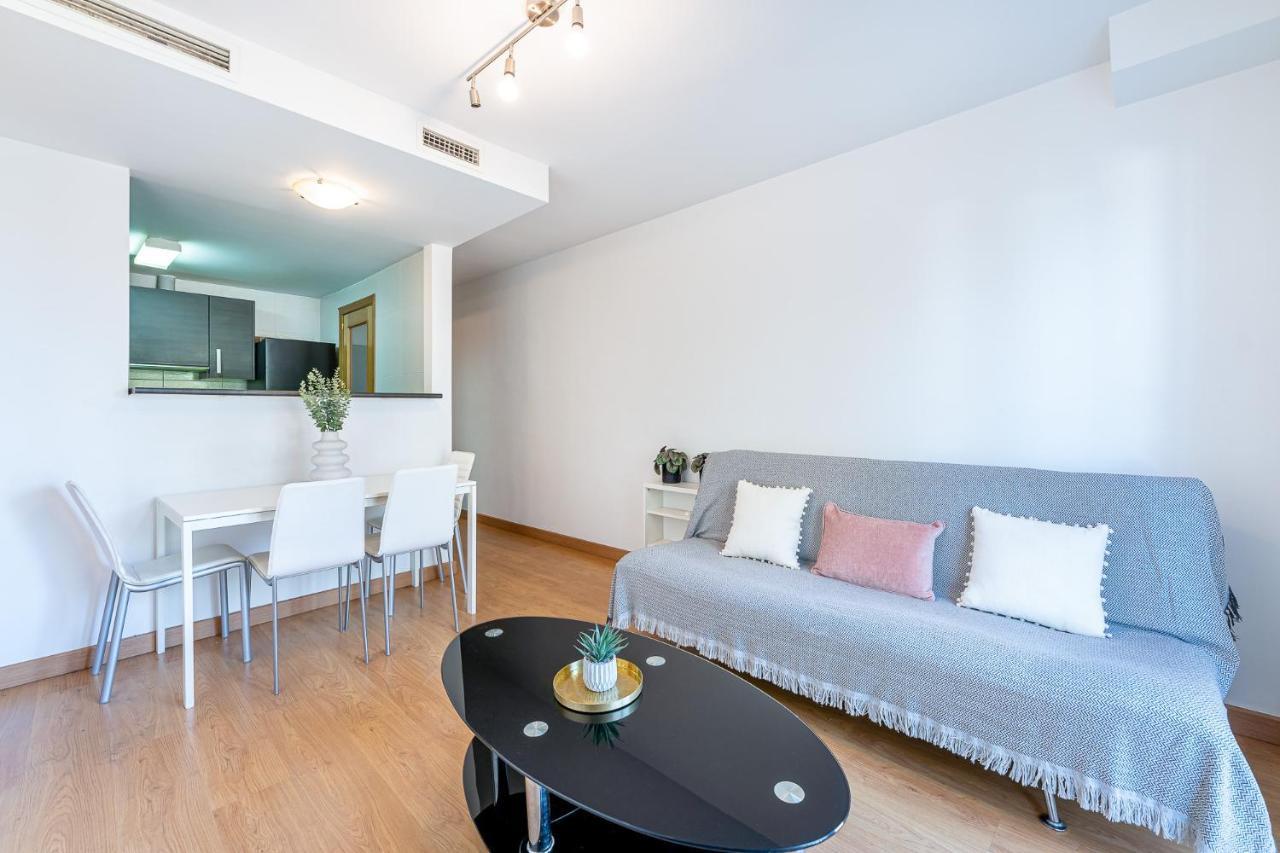 797 Holiday Rentals -Piso Con Terraza Y Vistas En La Nogalera توريمولينوس المظهر الخارجي الصورة